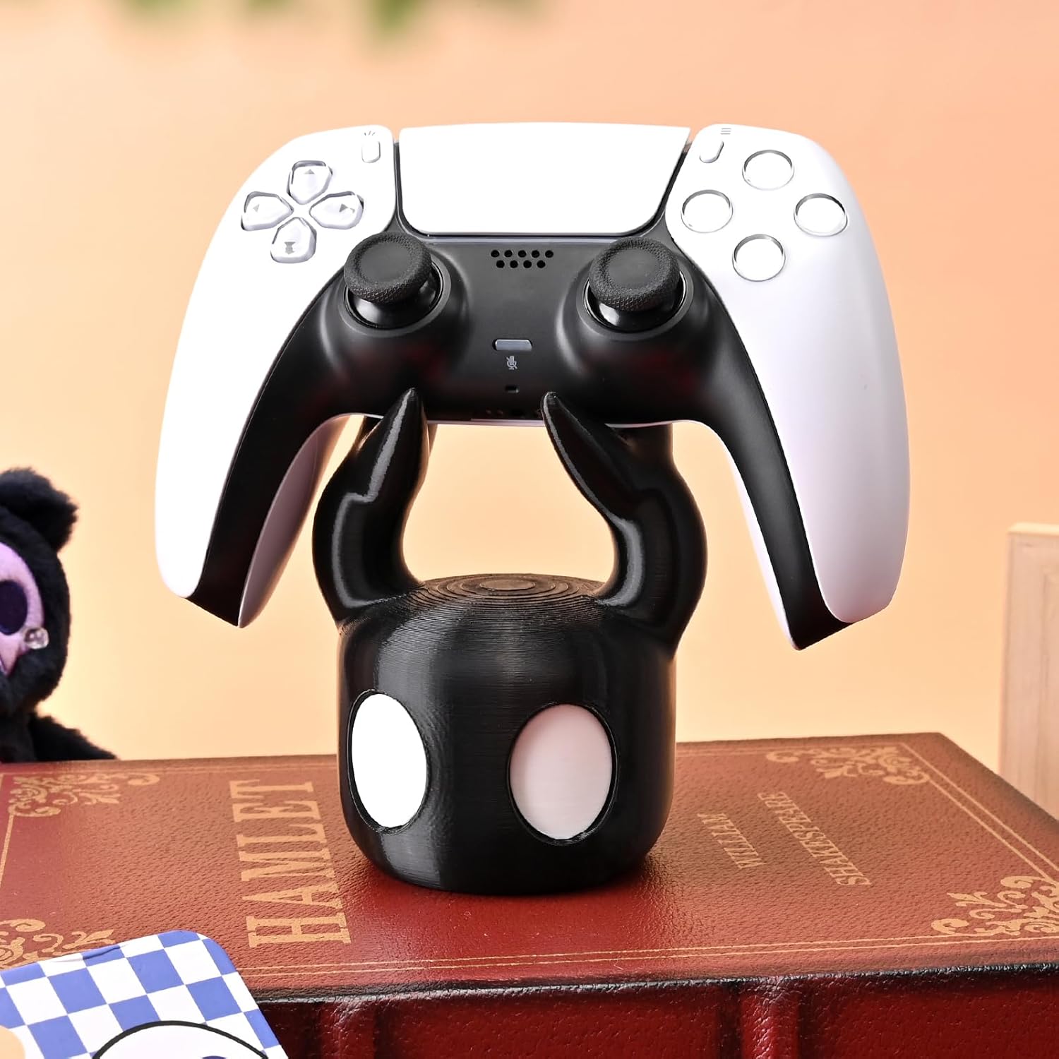 Dudukan Pengontrol Game Desain - Gaming Consoles ulasan dan harga
